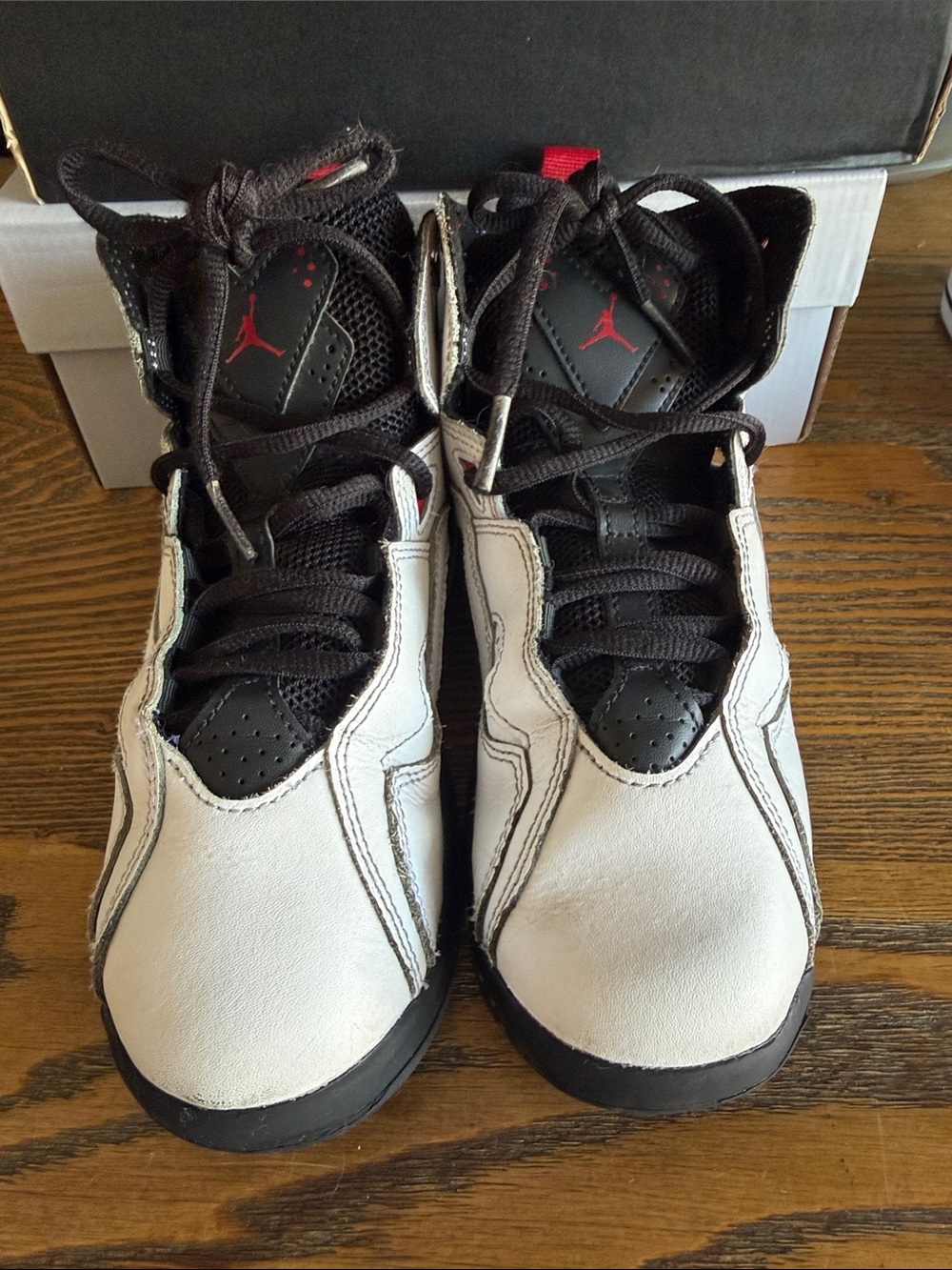 Jordan Boys True Flight Sneakers
